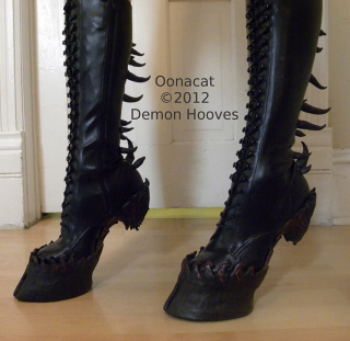 Illustration for article titled Unicorn hoof boots to sexually excite the fantasy horse fetishist in us all